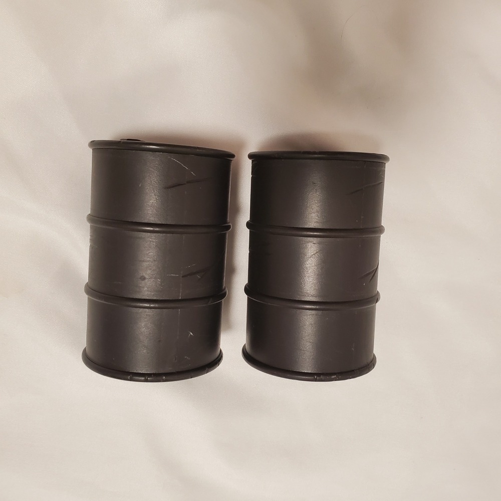 Wwe wcw wwf Black Oil Drum Barrels Toy Action Figure Accessories Set of 2